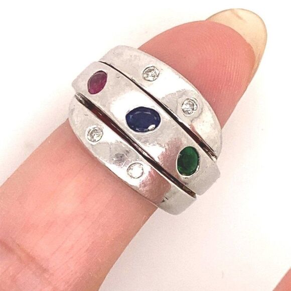18k Diamonds, Emerald, Sapphire & Ruby Ring - Picture 11 of 16